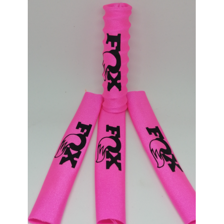 FUNDAS 1/8 PROTECCION AMORTIGUADORES LICRA ROSA FLUOR  DISEÑO NEGRO - Imagen 2