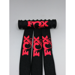 FUNDAS 1/8 PROTECCION AMORTIGUADORES RC  FOX LICRA NEGRA LOGO ROJO FLUOR rcprogranada.com - Imagen 1