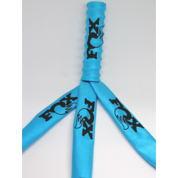 FUNDAS 1/5 PROTECCION AMORTIGUADORES RC  LICRA AZUL FLUOR DISEÑO NEGRO - Imagen 2