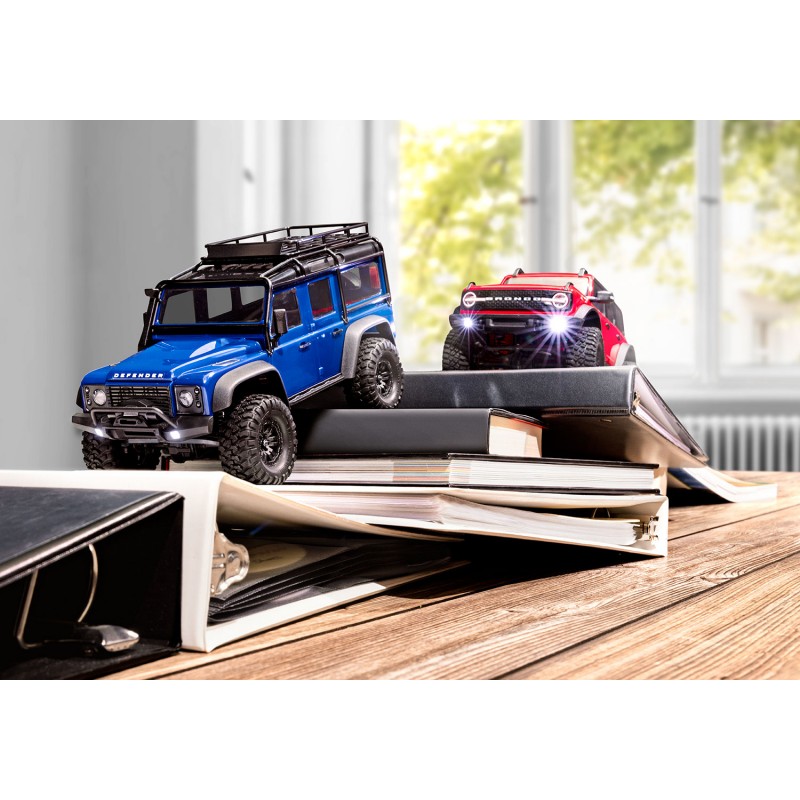 TRAXXAS BRONCO 1/18 TRX-4M Scale and Trail Crawler Ford Bronco 4WD Electric Truck with TQ NEGRO RCPROGRANADA.COM - Imagen 13