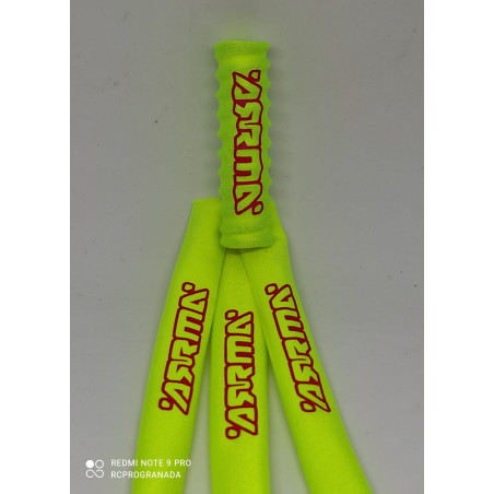 FUNDAS 1/10 PROTECCION AMORTIGUADORES COLOR AMARILLO FLUOR DISEÑO ARRMA EN ROJO - Imagen 2