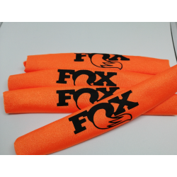 FUNDAS 1/8 PROTECCION AMORTIGUADORES RC 1/8 FOX LICRA NARANJA LOGO NEGRO rcprogranada.com - Imagen 2