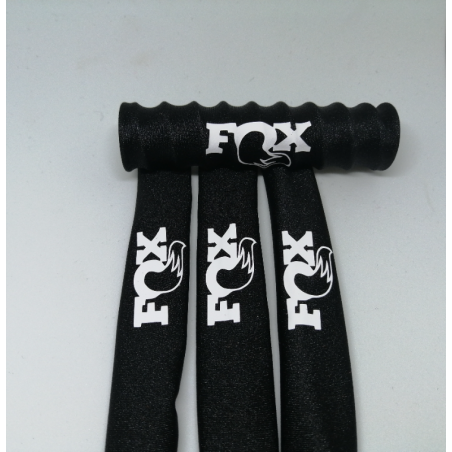 FUNDAS 1/10 PROTECCION AMORTIGUADORES RC 1/10 FOX LICRA NEGRA LOGO BLANCO rcprogranada.com - Imagen 1